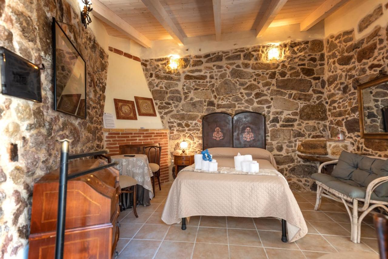 Domo Sa Barra Bed and Breakfast SantʼAntìoco Buitenkant foto