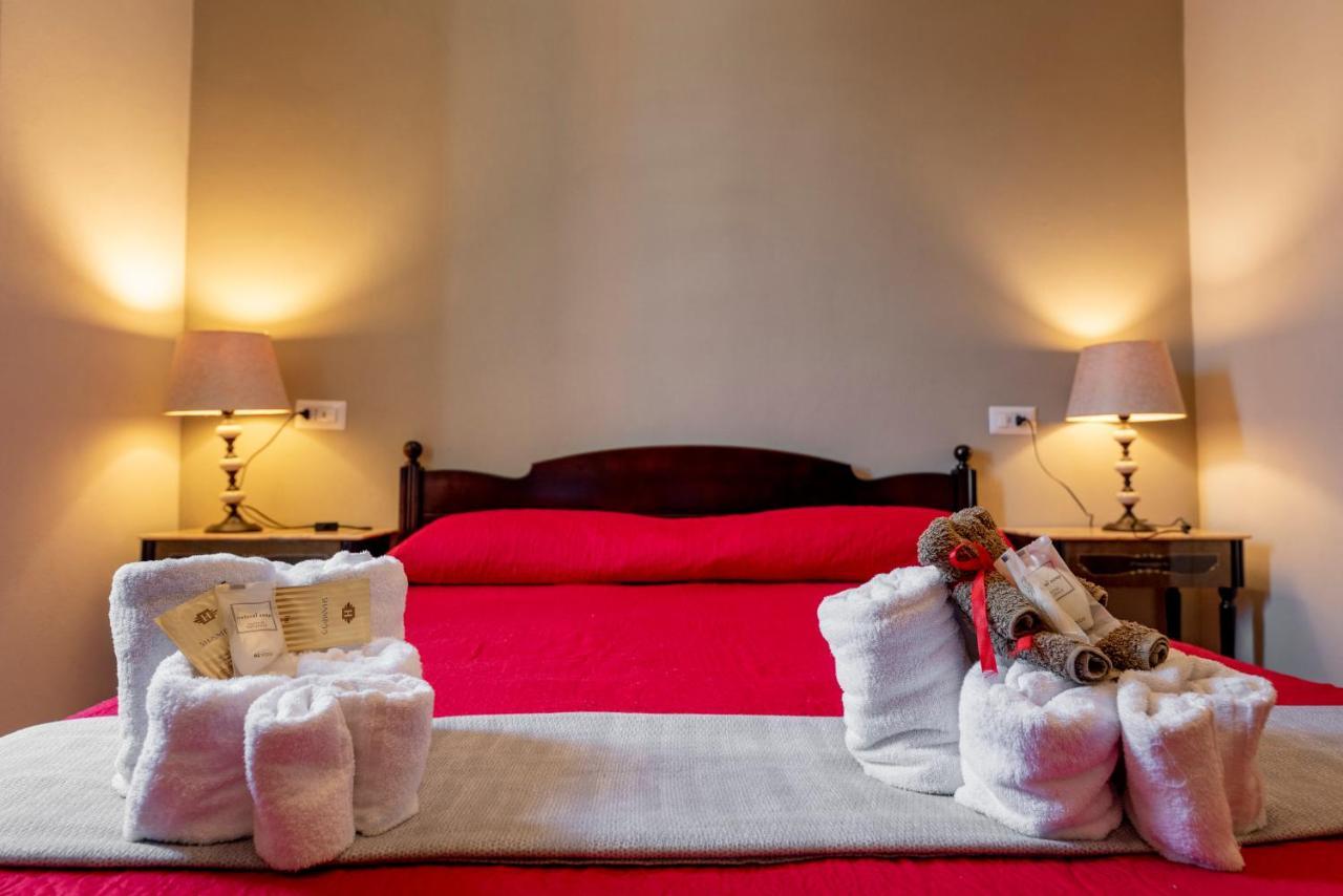 Domo Sa Barra Bed and Breakfast SantʼAntìoco Buitenkant foto